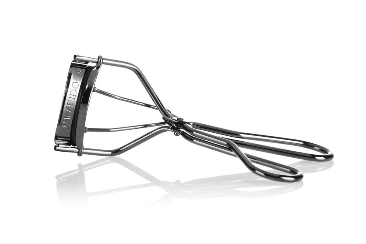 shiseido eyelash curler