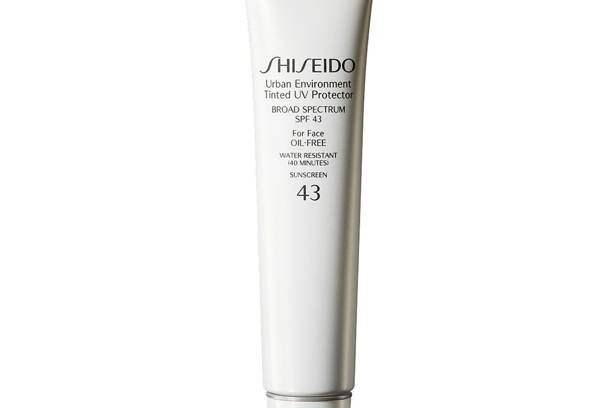 shiseido urban environment tinted uv protector spf 43