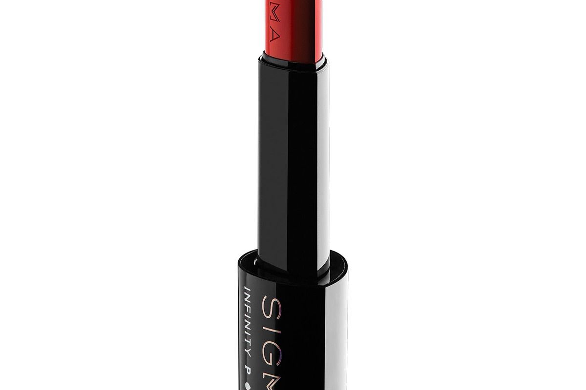 sigma beauty infinity point lipstick