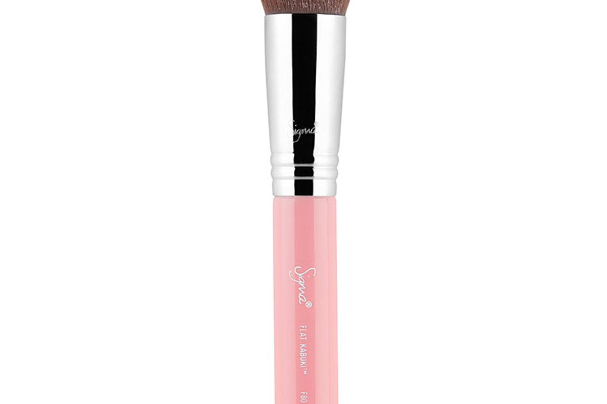 F80 Flat Kabuki Brush in Pink