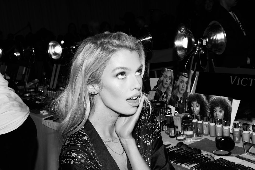 stella maxwell 2018 victoria's secret fashion show