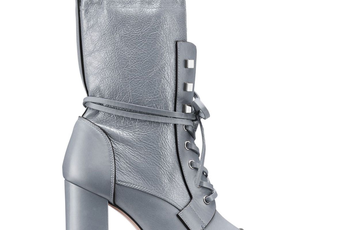 stuart weitzman the veruka bootie