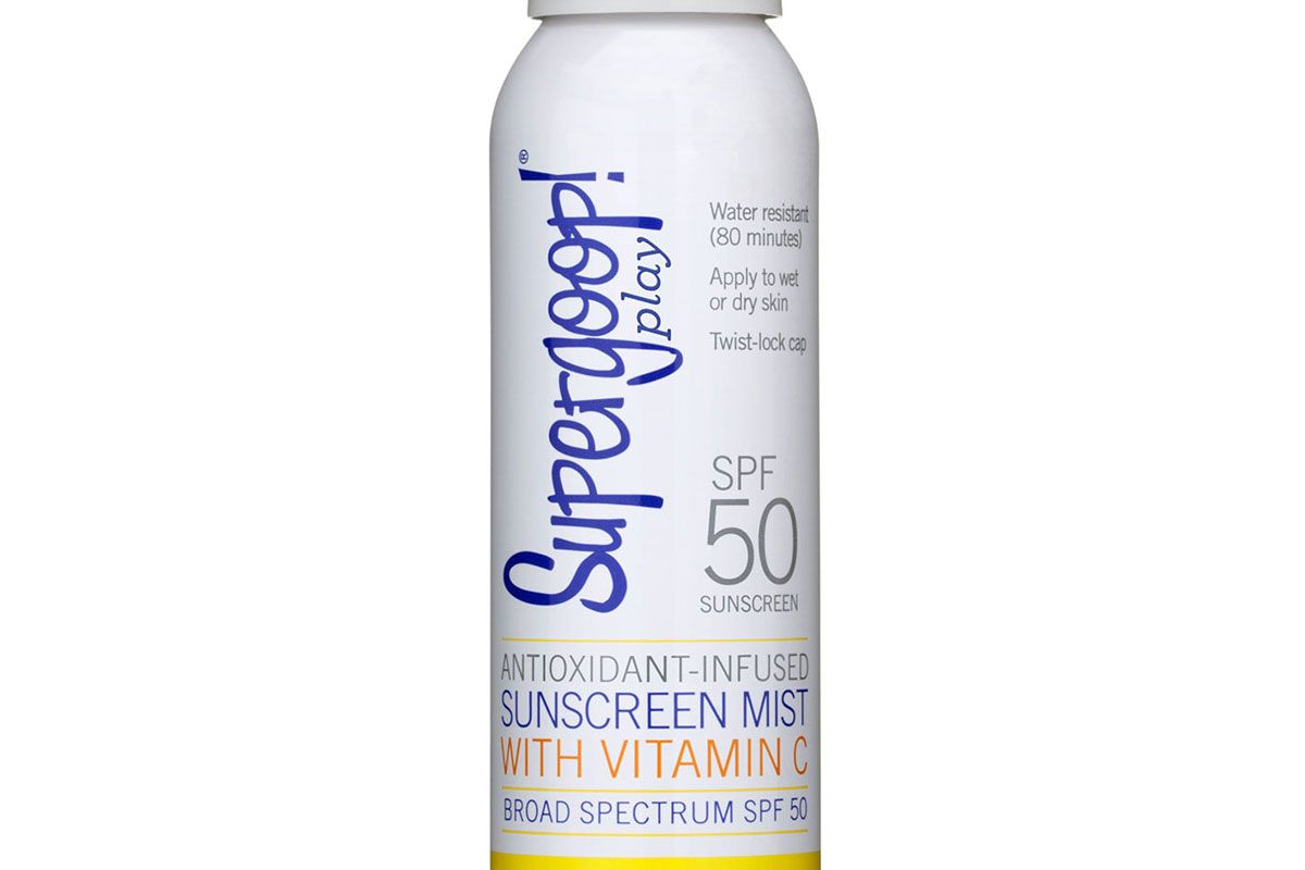 Antioxidant-Infused Sunscreen Mist with Vitamin C SPF 50