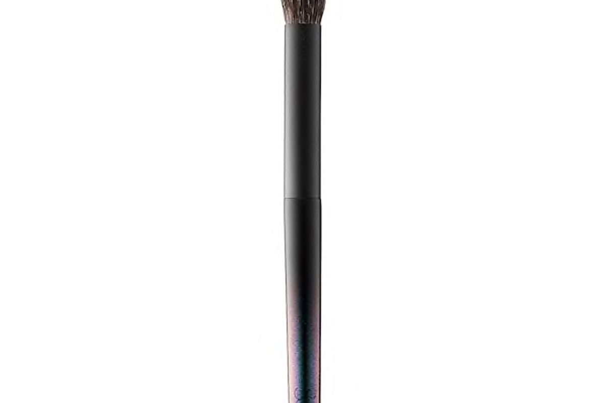 surratt beauty artistique smoky eye brush grande