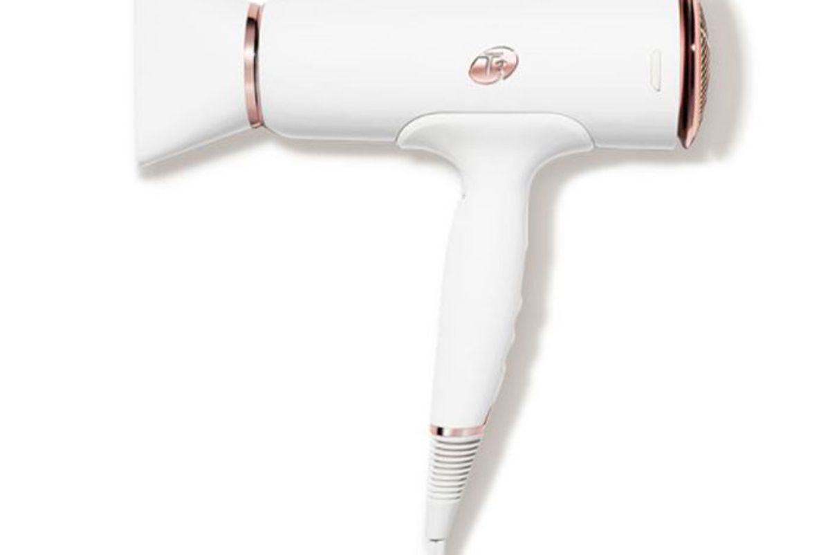 t3 cura professional digital ionic hair dryer