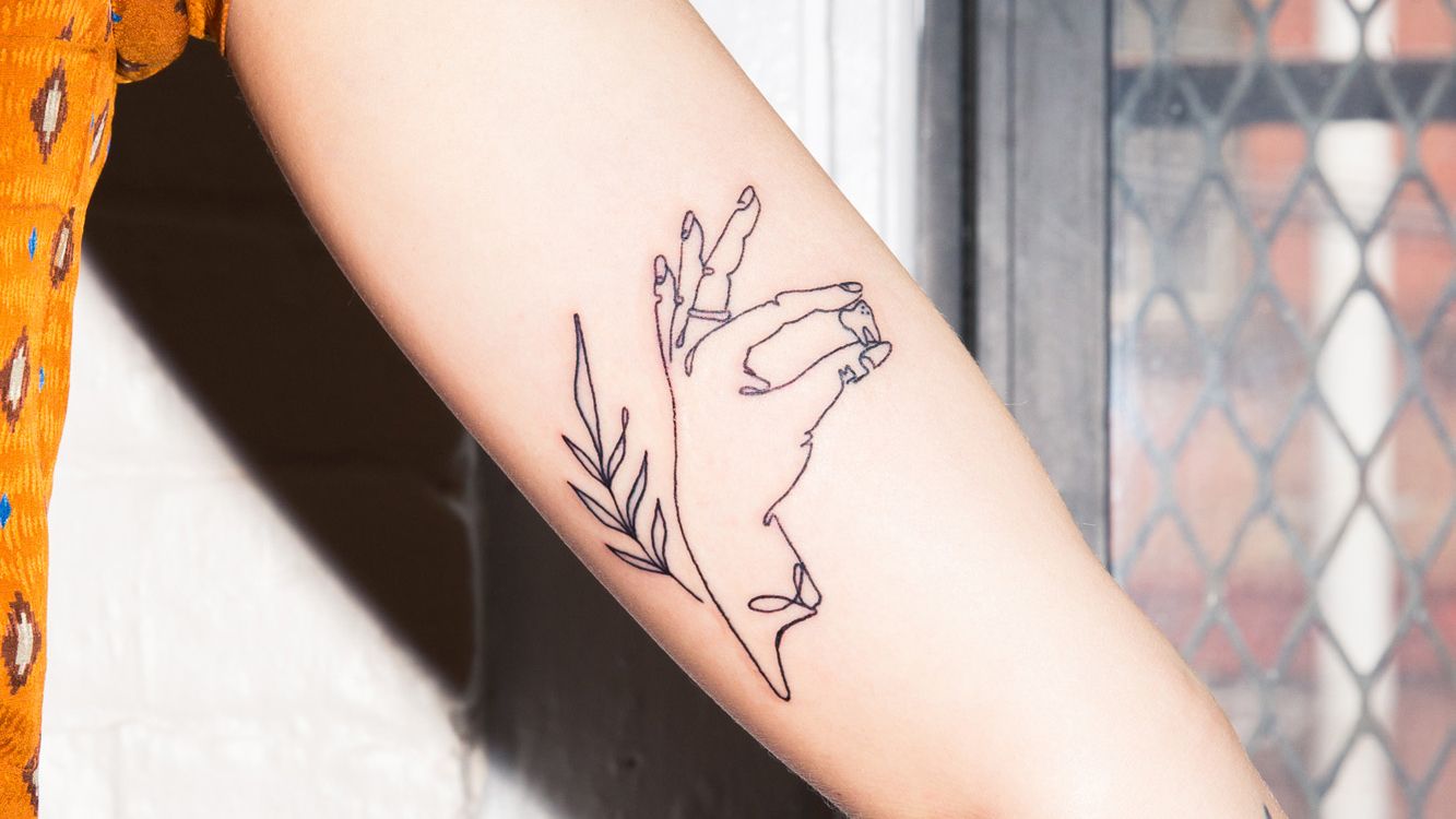 Tattoo Artists Share Proper Tattoo Aftercare Tips Coveteur Inside Closets Fashion Beauty Health And Travel