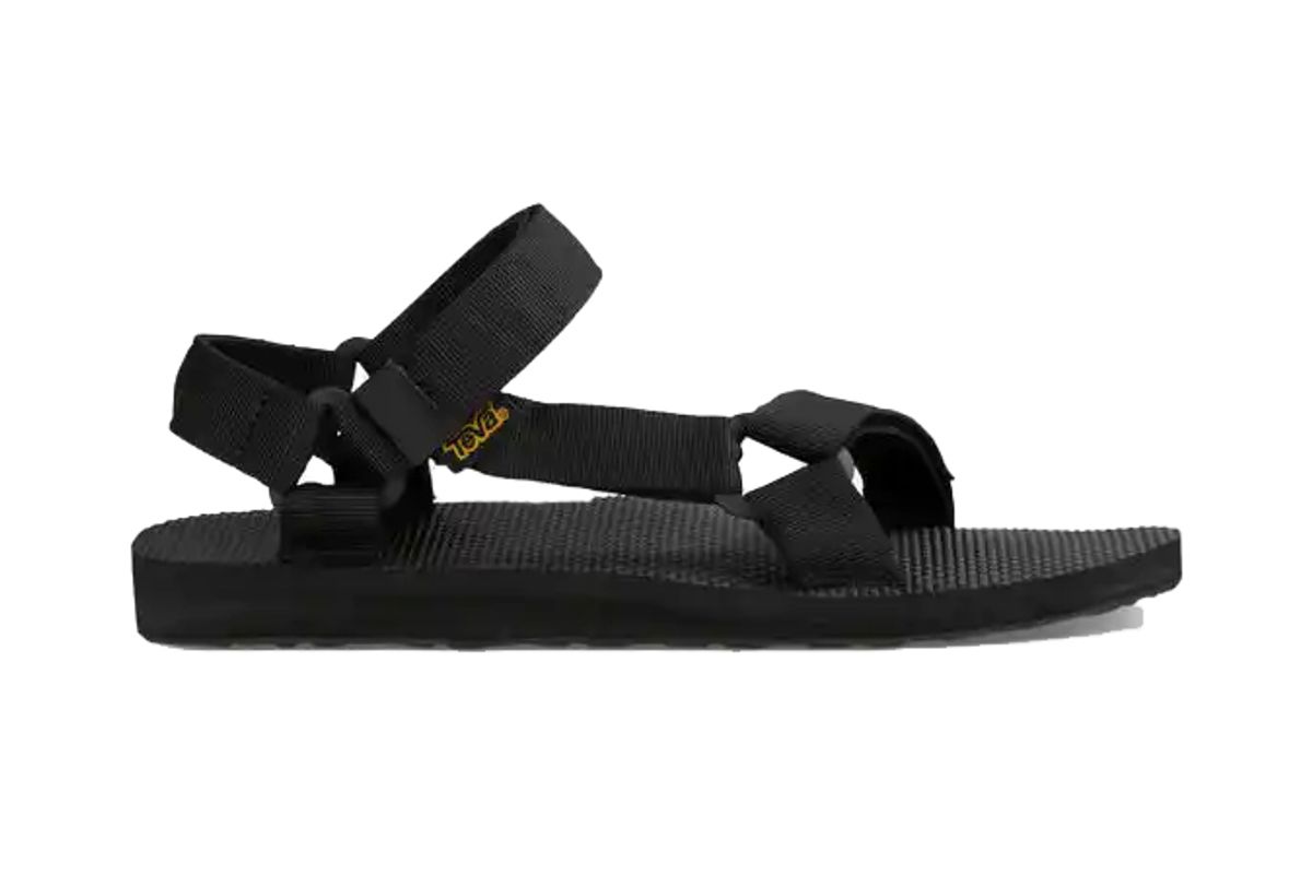 tevas original universal sandals