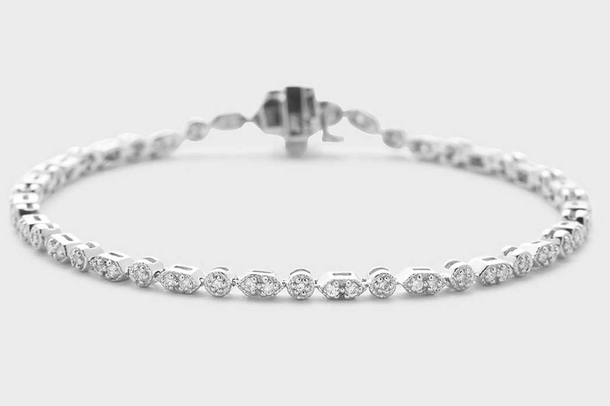 the clear cut antique style diamond bracelet