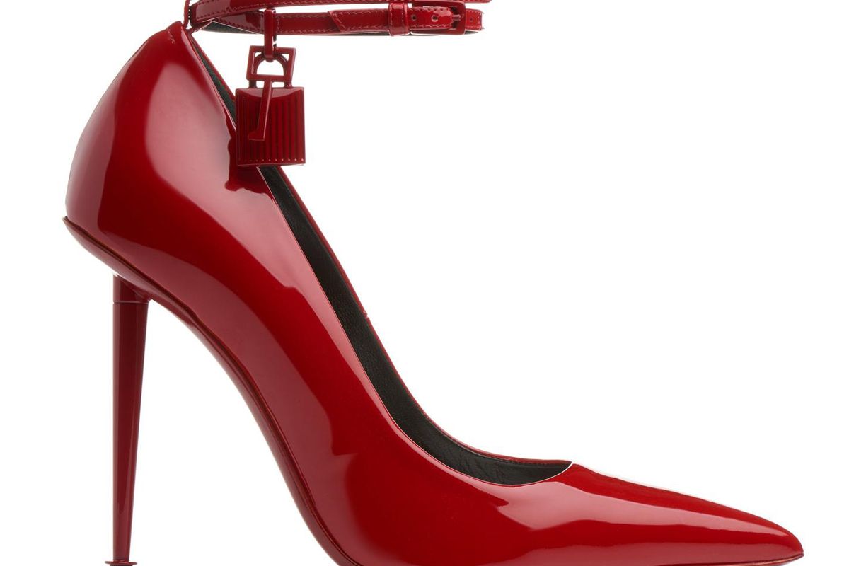 tom ford lacquered patent padlock pump