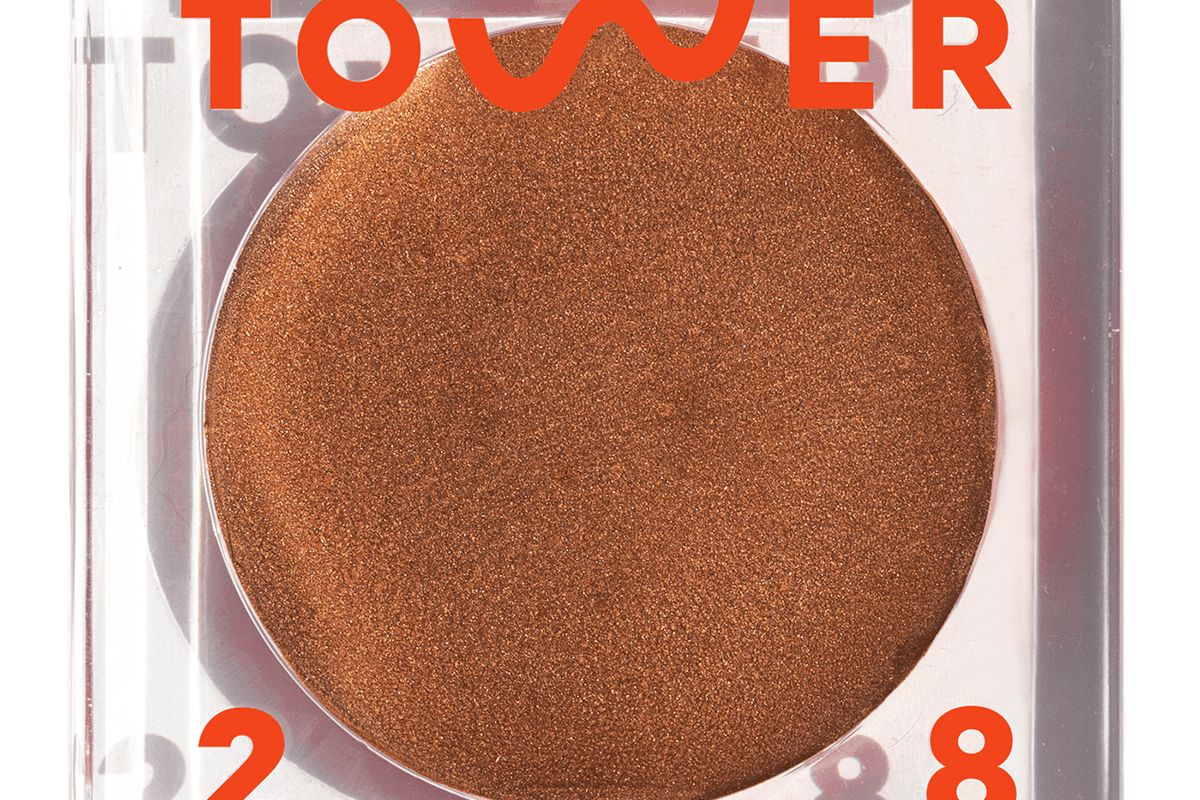tower 28 beauty bronzino illuminating bronzer