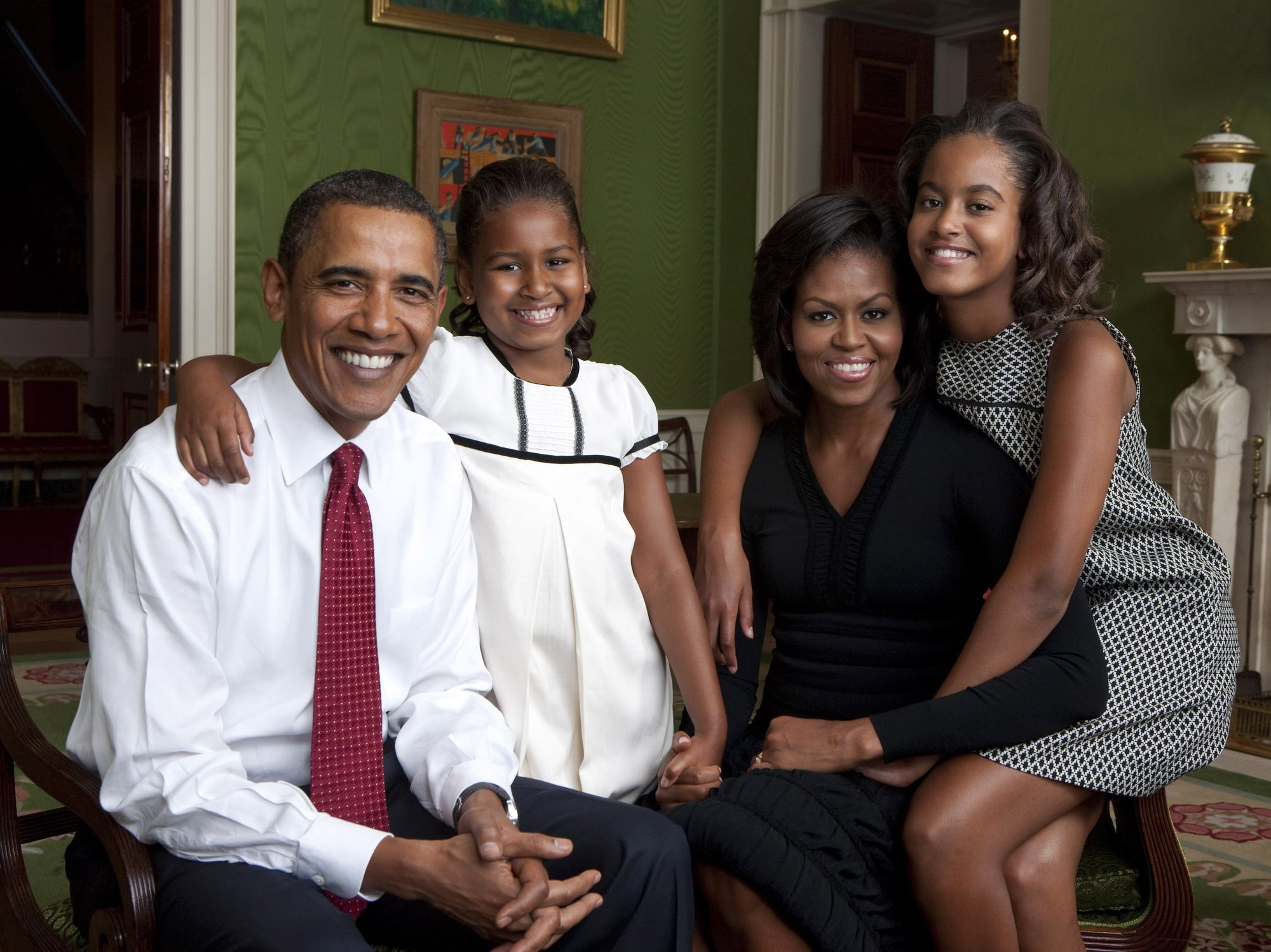 \u200bObama Family portrait, 2009.