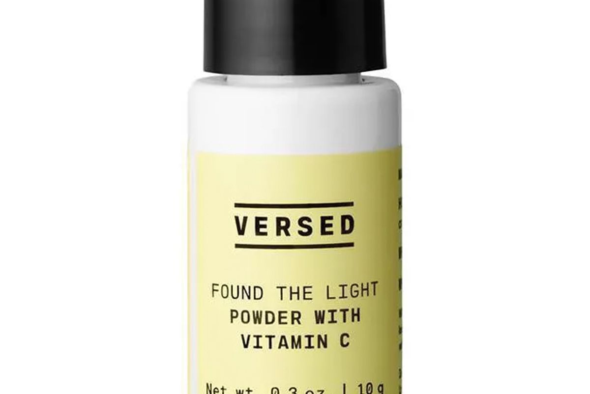 versed found the light powder with vitamin c