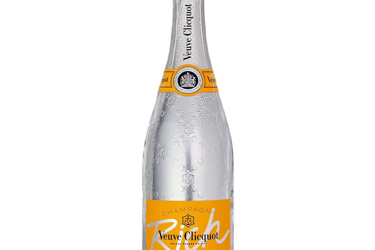 veuve clicquot champagne rich