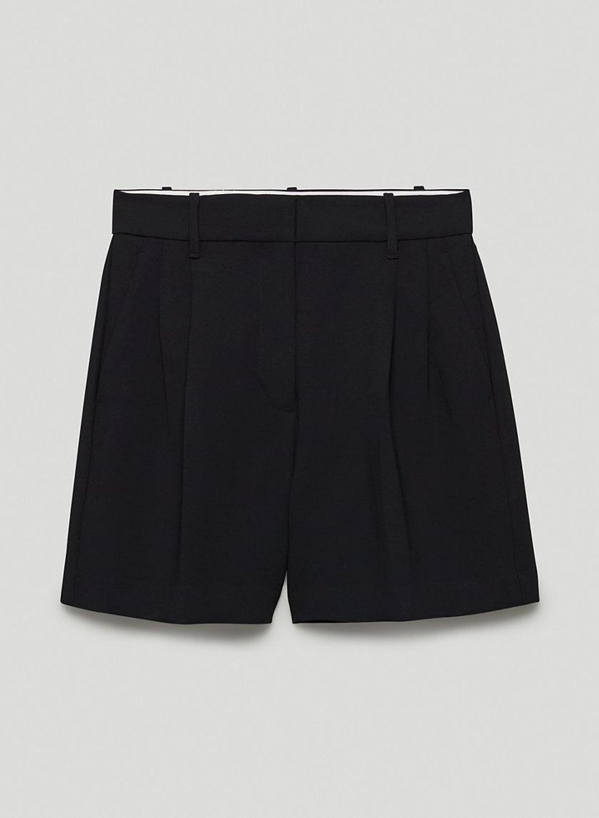Wilfred Effortless Short