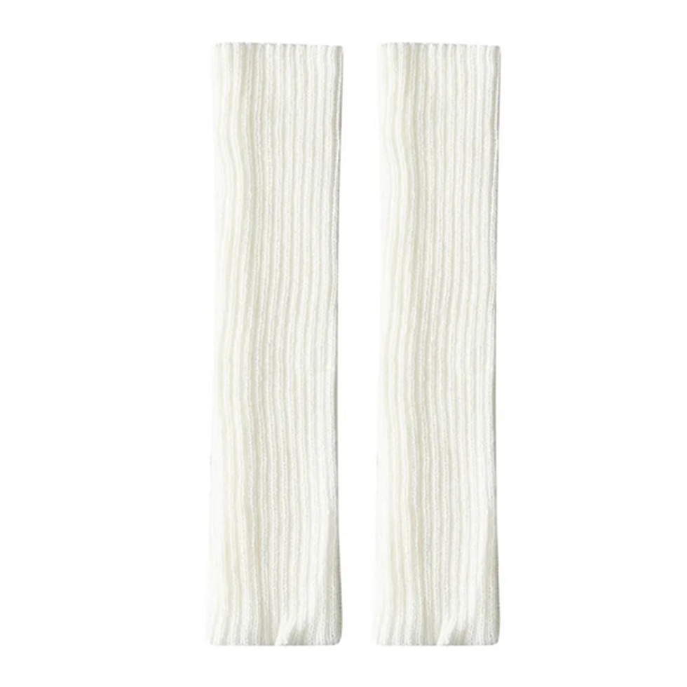 wolf-and-badger-leg-warmers