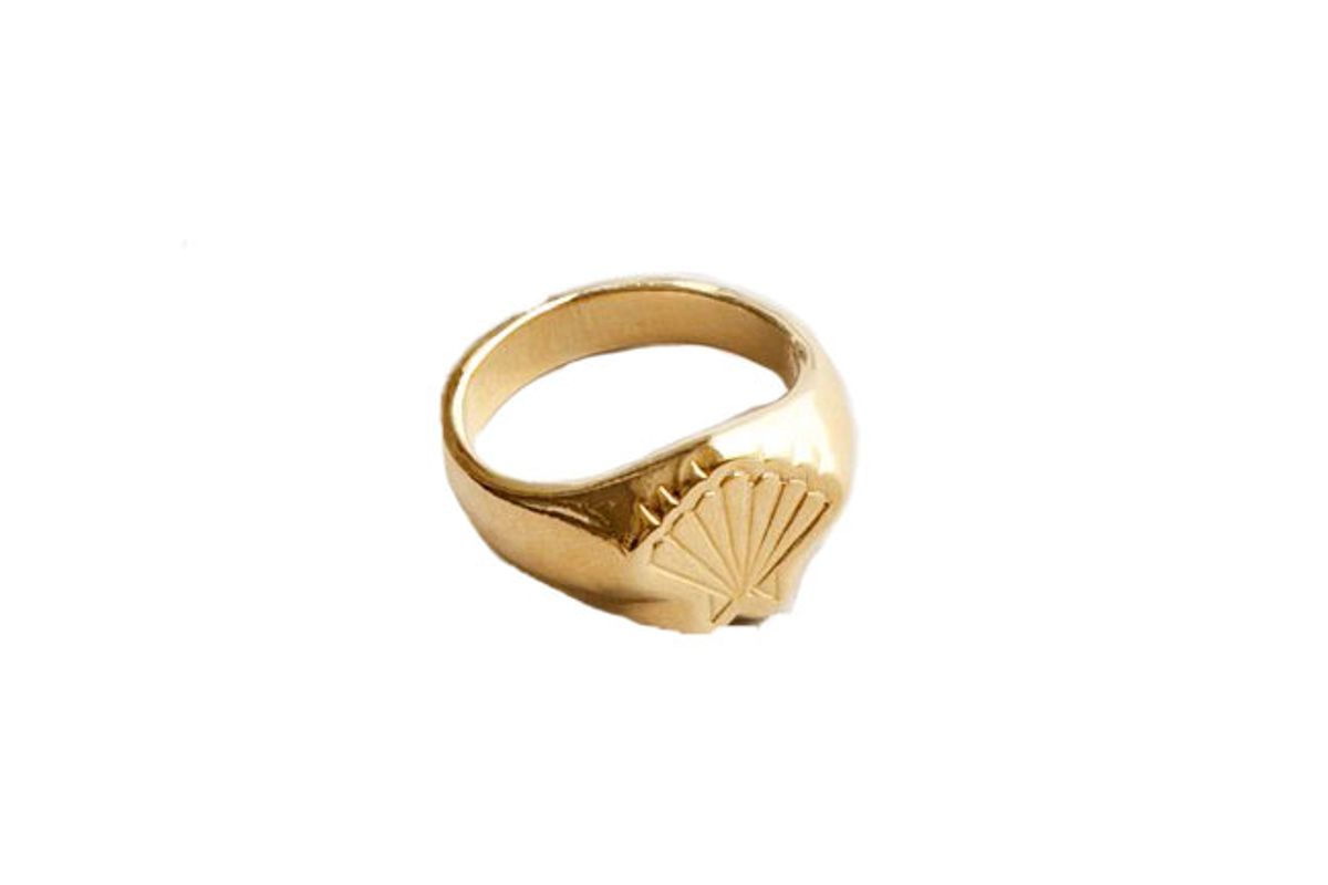 wolf circus marcel signet ring in gold