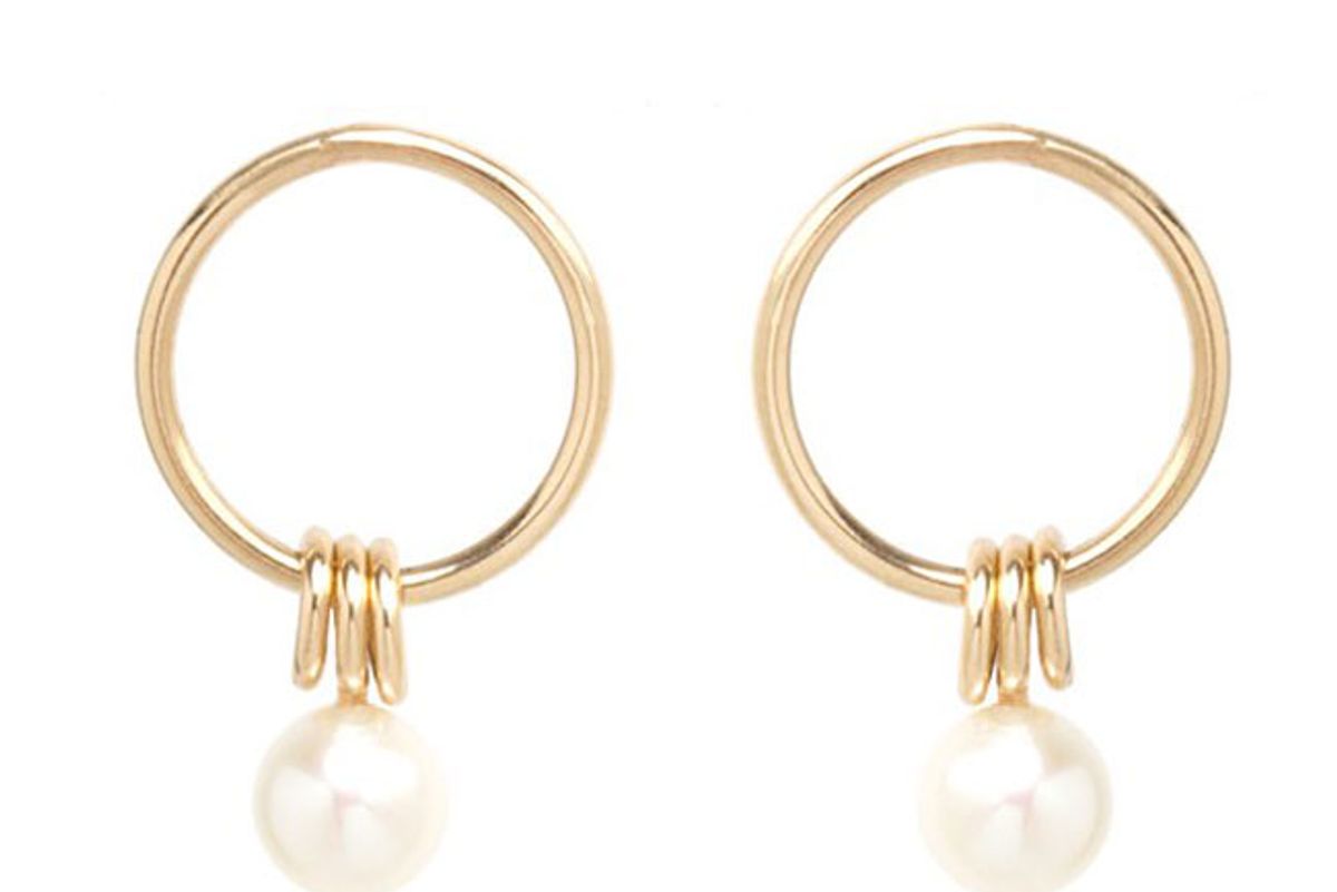 zoe chicco 14k small circle earrings with 3 rings and a pearl