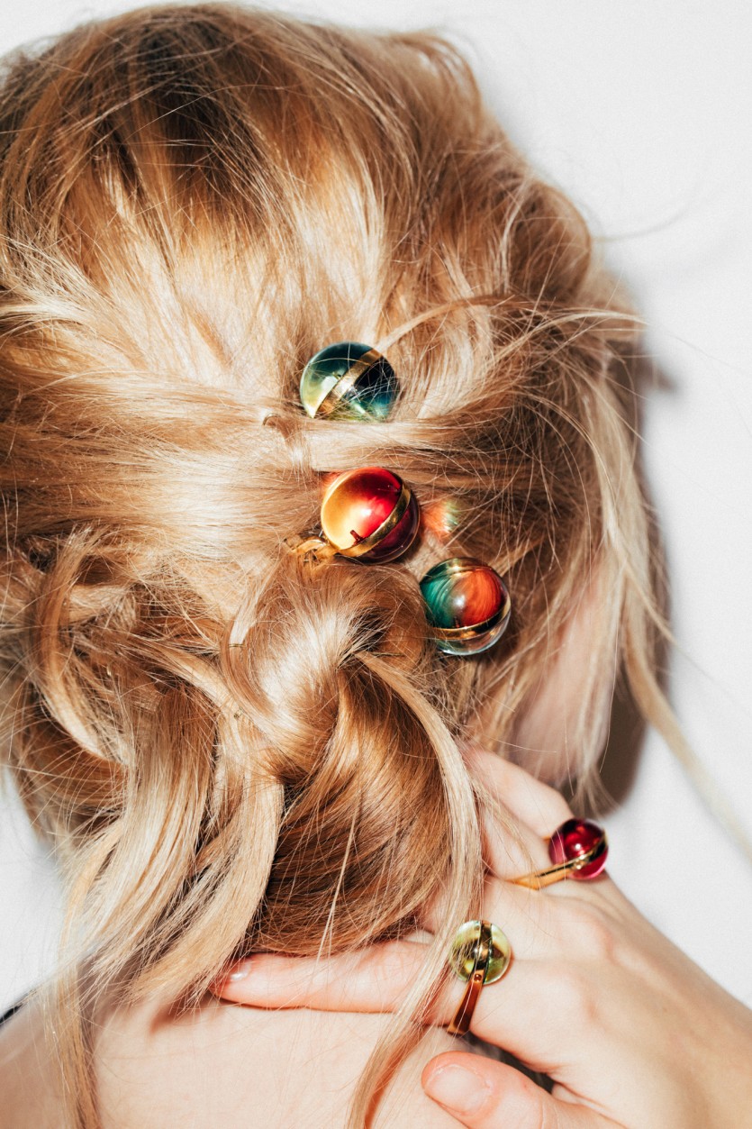 Pretty Hair Accessories That Look Amazing For The Holidays Coveteur