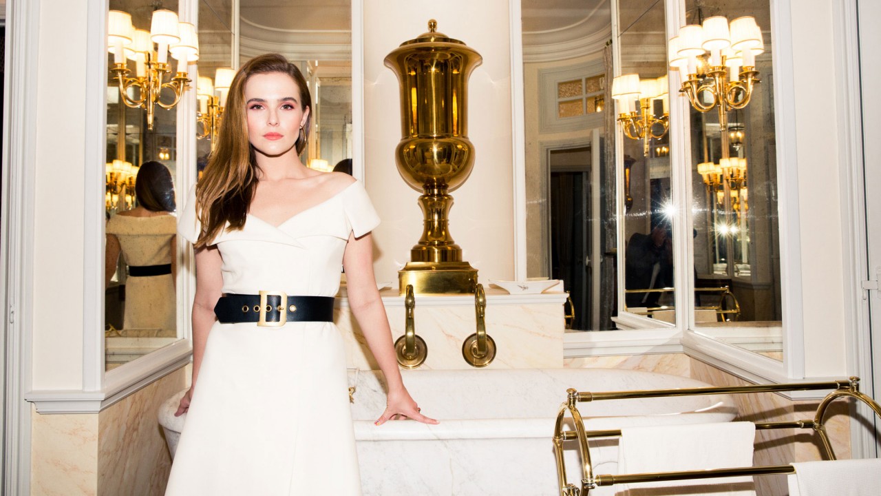 zoey deutch