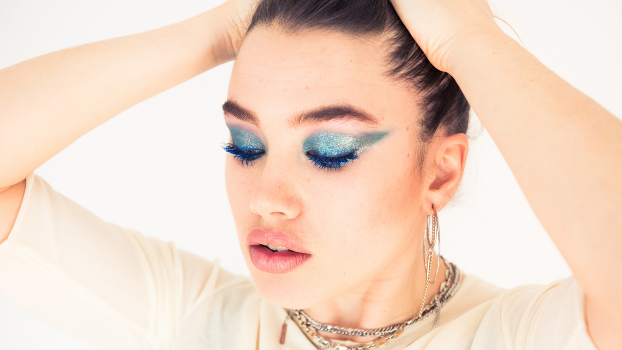 shop best holiday eyeshadow palettes and colors